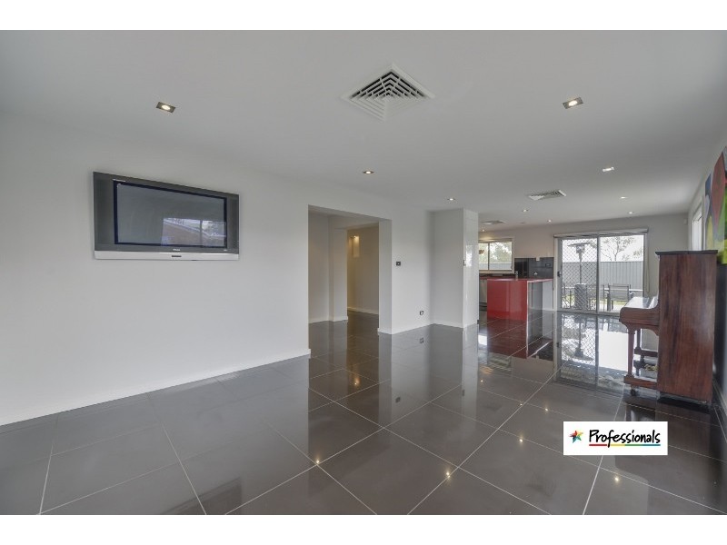 34 Gungurru Close, Calala NSW 2340