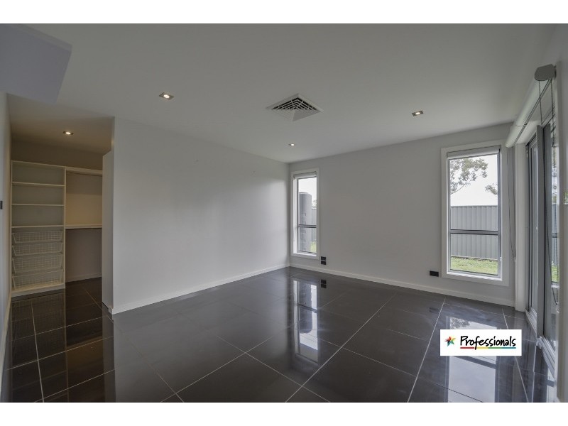 34 Gungurru Close, Calala NSW 2340