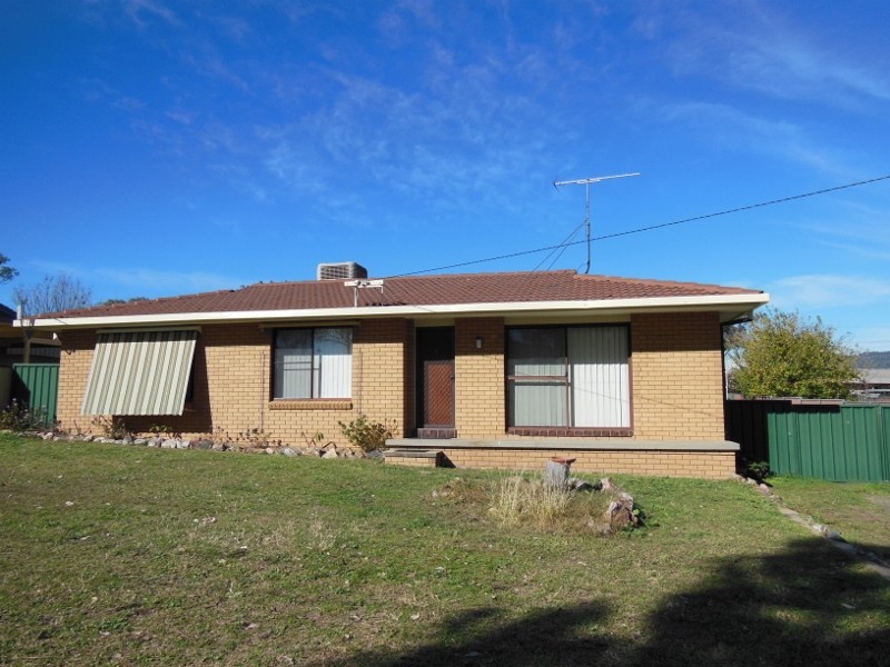 23 Damar Avenue, Kootingal NSW 2352