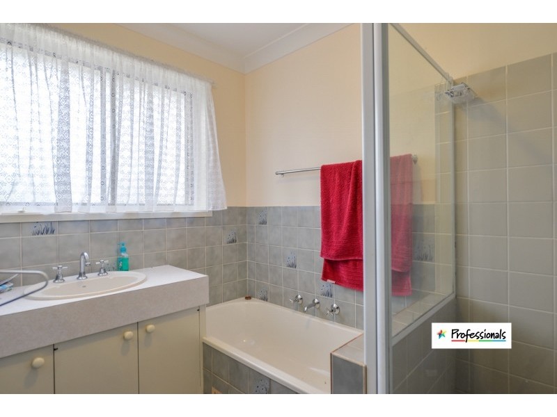 23 Damar Avenue, Kootingal NSW 2352