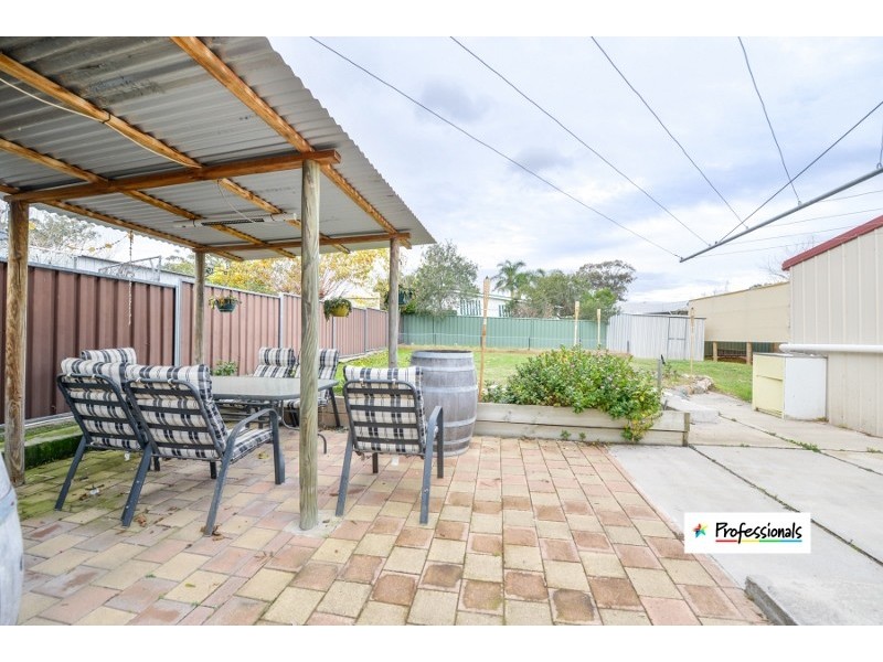 23 Damar Avenue, Kootingal NSW 2352
