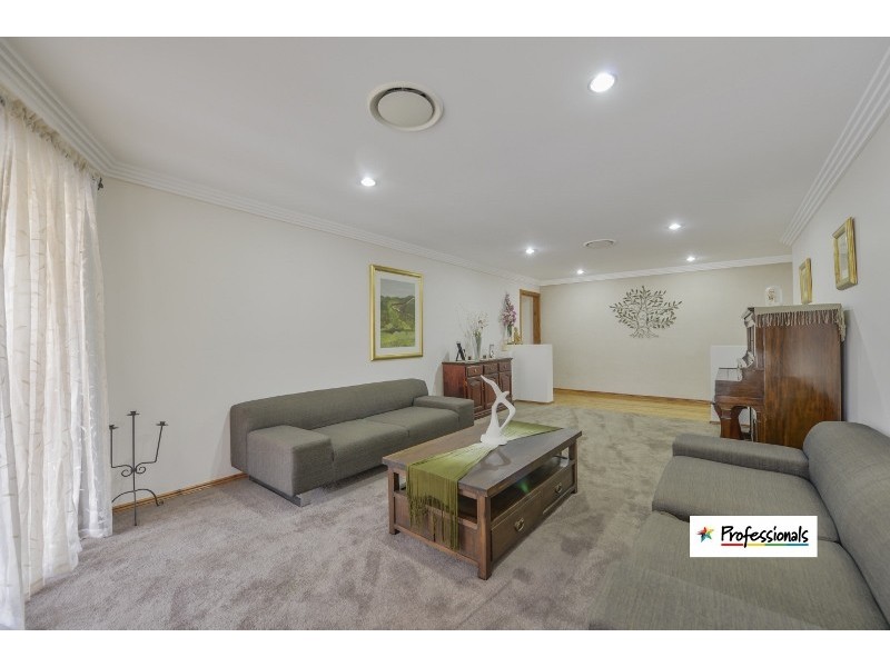 21 Kalinda Place, Tamworth NSW 2340