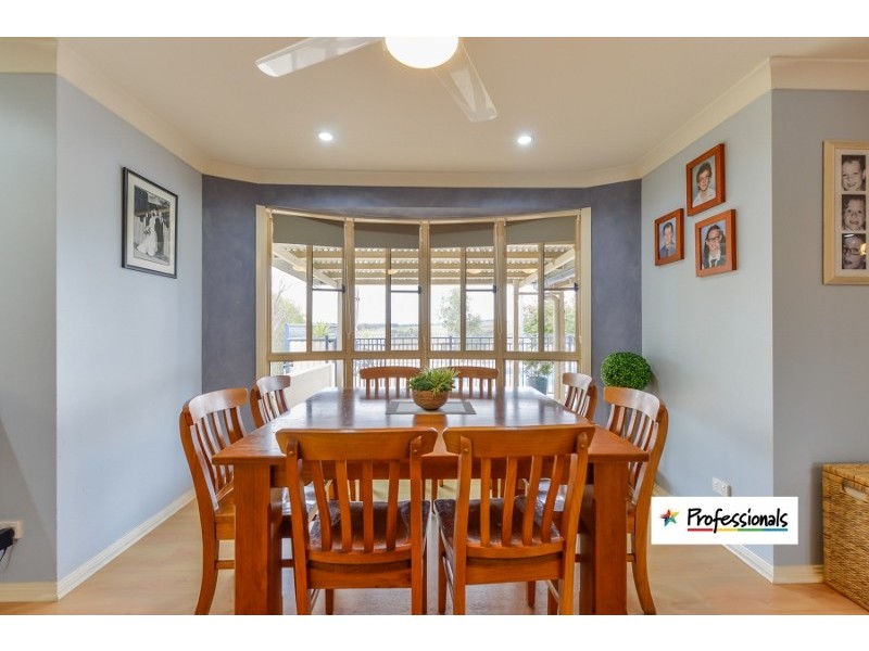 15 Lawrence Avenue, Tamworth NSW 2340