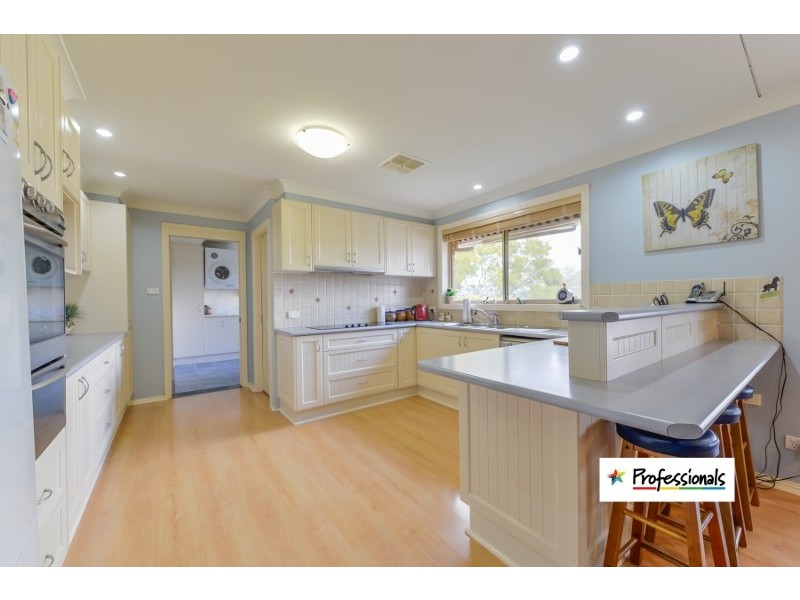 15 Lawrence Avenue, Tamworth NSW 2340