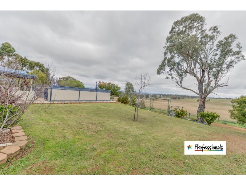 15 Lawrence Avenue, Tamworth NSW 2340