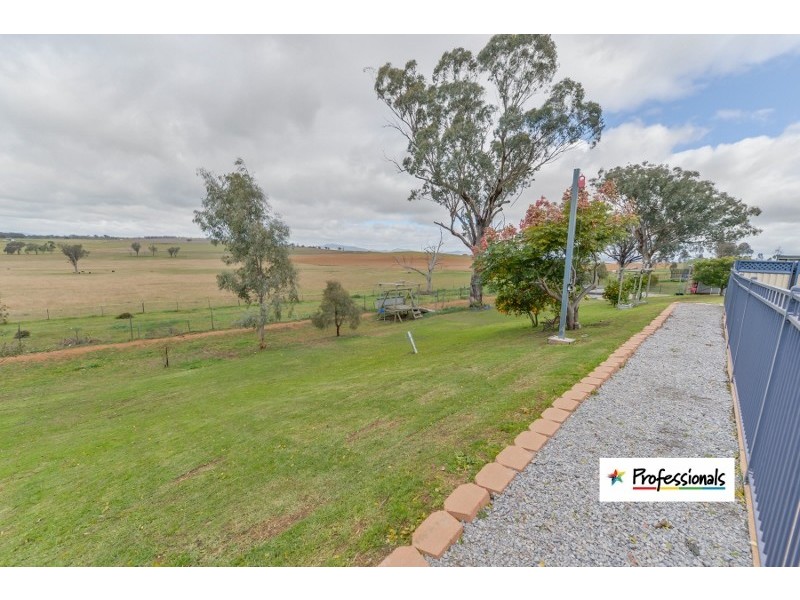 15 Lawrence Avenue, Tamworth NSW 2340