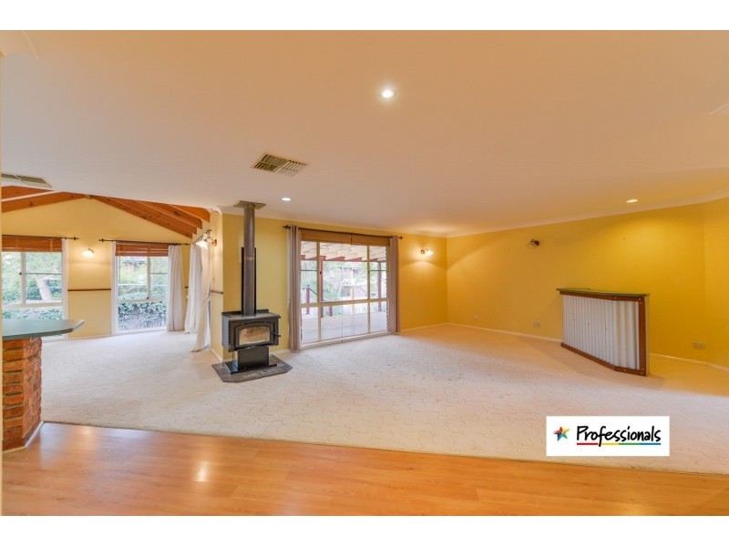 31 Amaroo Road, Tamworth NSW 2340