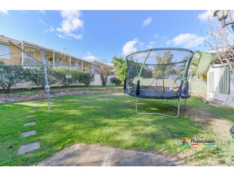 92 Johnston Street, Tamworth NSW 2340