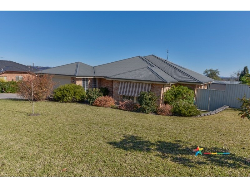 9 Mulconda Close, Tamworth NSW 2340