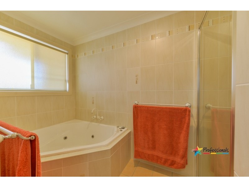 9 Mulconda Close, Tamworth NSW 2340