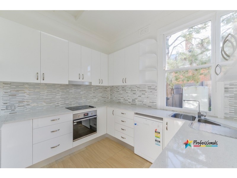 98 Napier Street, Tamworth NSW 2340