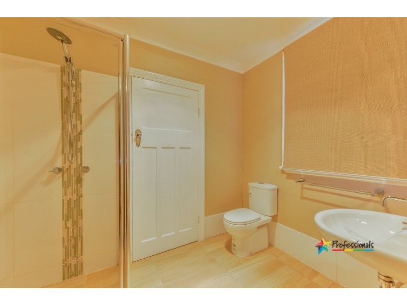 98 Napier Street, Tamworth NSW 2340