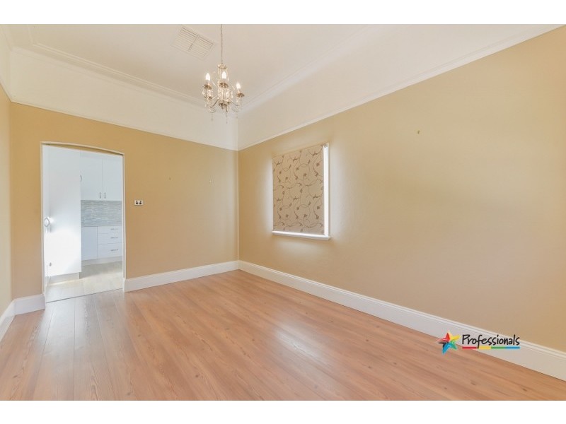 98 Napier Street, Tamworth NSW 2340