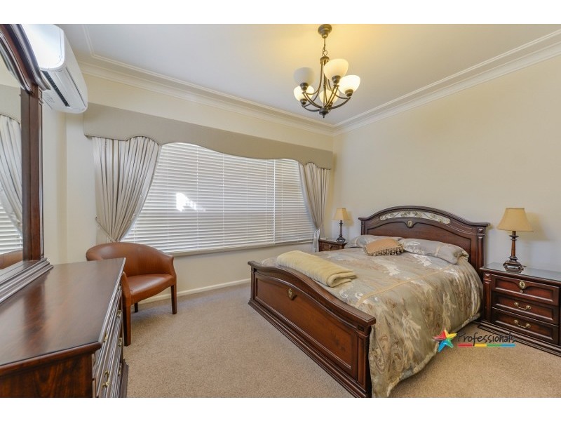 26 Hyman Street, Tamworth NSW 2340