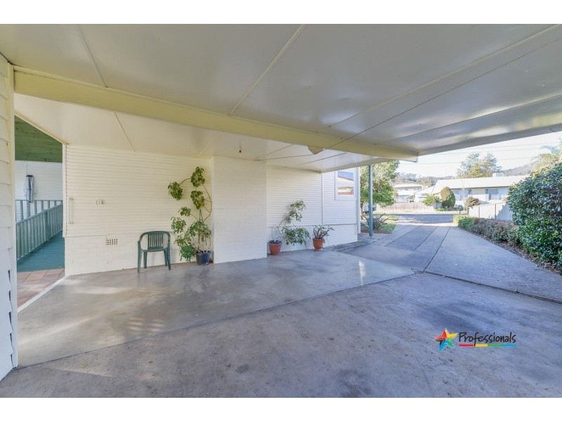 26 Hyman Street, Tamworth NSW 2340