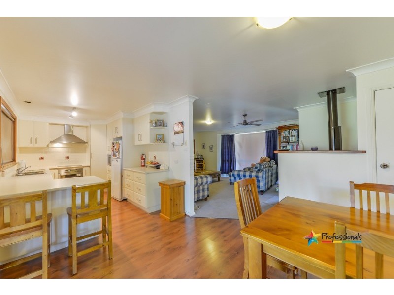 19 Warral Street, Duri NSW 2344