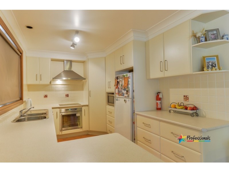 19 Warral Street, Duri NSW 2344