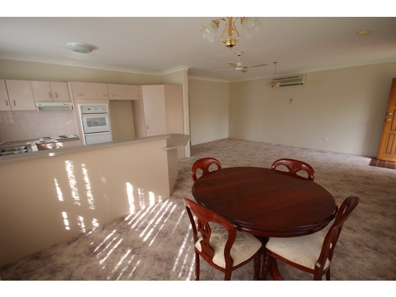 2/47 Amaroo Drive, Taree NSW 2430