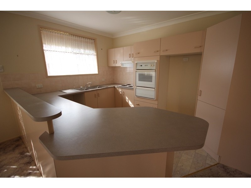 2/47 Amaroo Drive, Taree NSW 2430