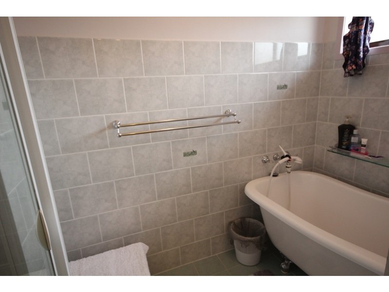 11 Battinga Close, Taree NSW 2430