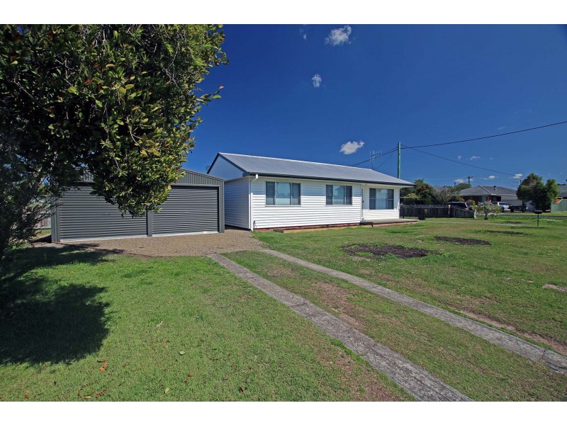 24 Dolphin Avenue, Taree NSW 2430