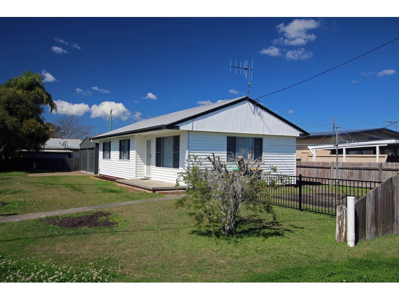 24 Dolphin Avenue, Taree NSW 2430