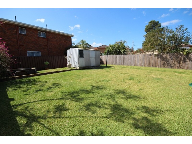 82 Ritchie Crescent, Taree NSW 2430
