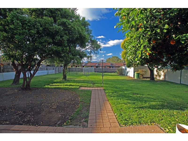 33 Murray Road, Wingham NSW 2429