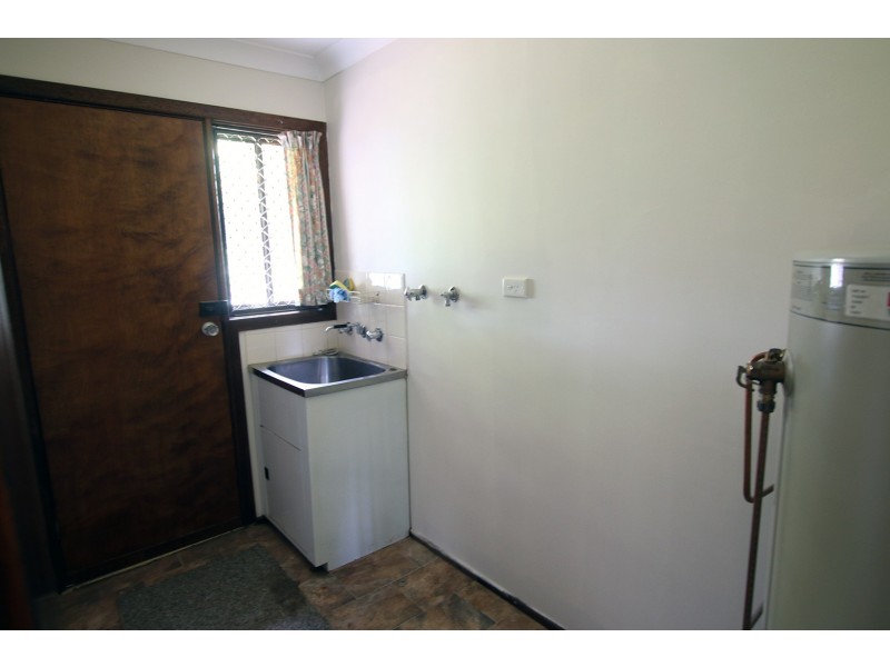 33 Murray Road, Wingham NSW 2429