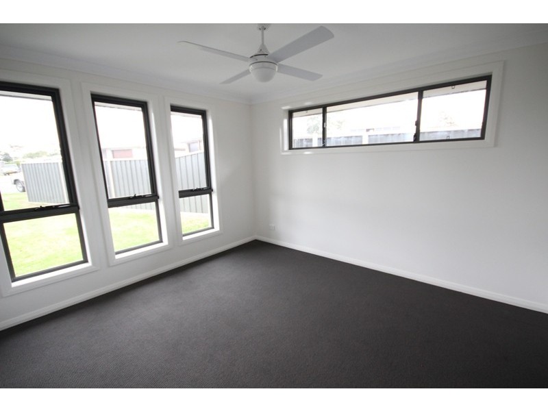 21 Melaleuca Place, Taree NSW 2430