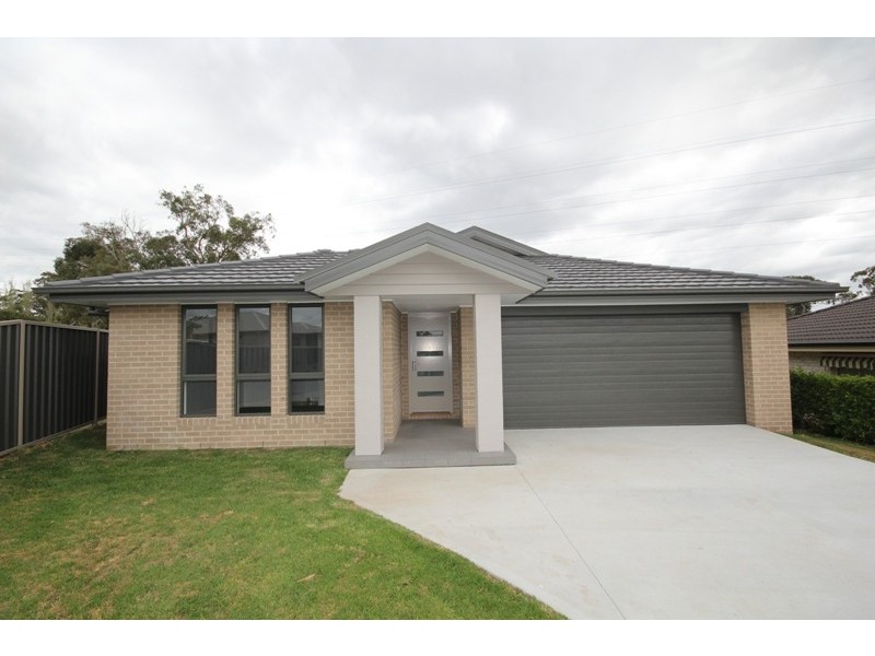 21 Melaleuca Place, Taree NSW 2430