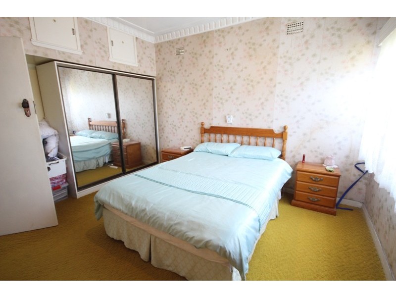 18 Milligan Street, Taree NSW 2430