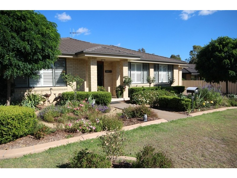 16 Abbott Street, Wingham NSW 2429