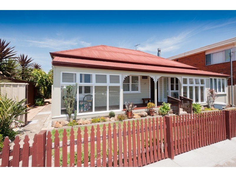 120 Manning Street, Taree NSW 2430
