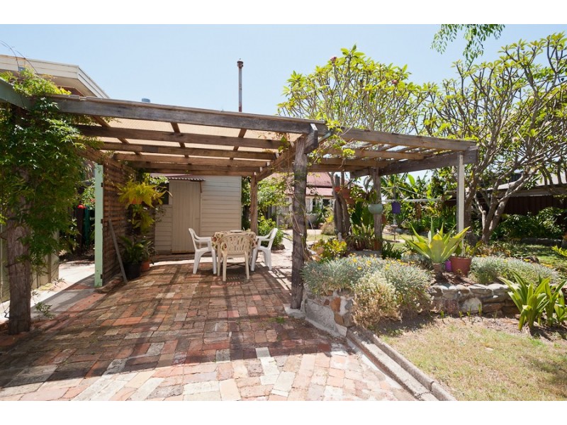 120 Manning Street, Taree NSW 2430