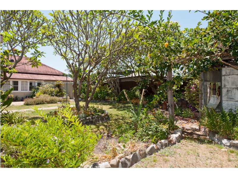 120 Manning Street, Taree NSW 2430