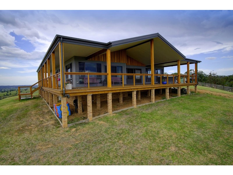 382 Tinonee Road, Wingham NSW 2429