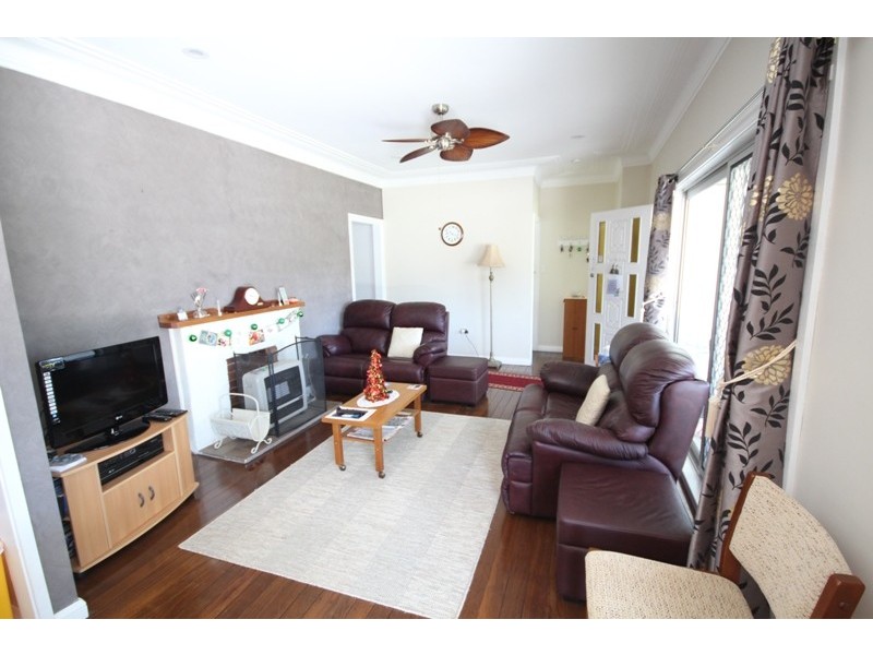 10 Edinburgh Drive, Taree NSW 2430