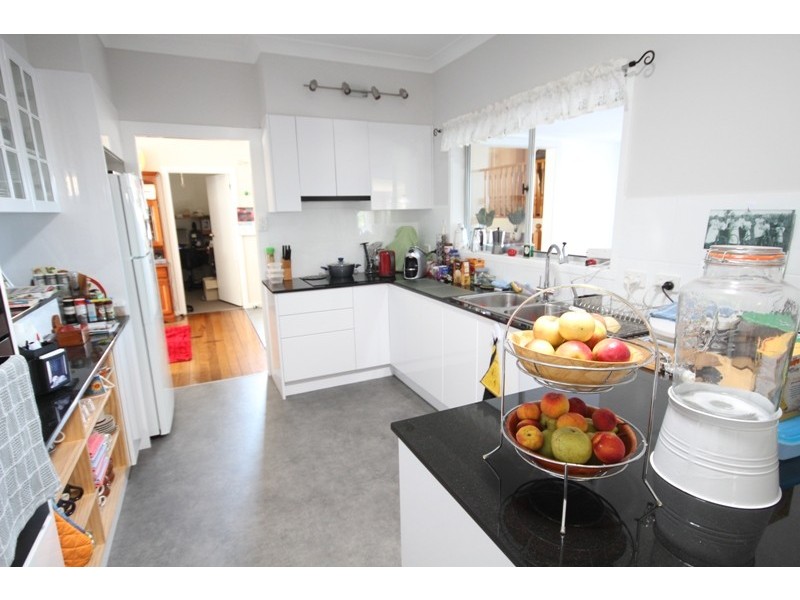 10 Edinburgh Drive, Taree NSW 2430