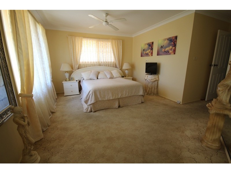 33 Sorrento Place, Taree NSW 2430