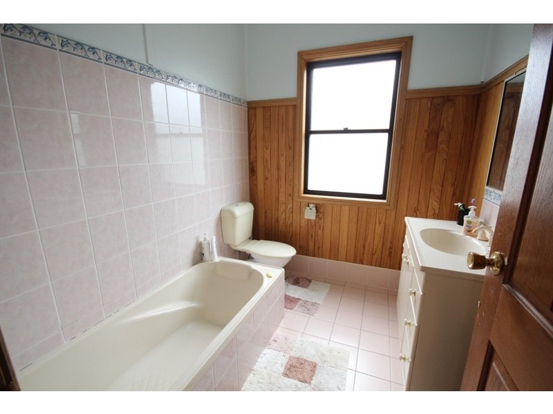 9 Rouse Street, Wingham NSW 2429