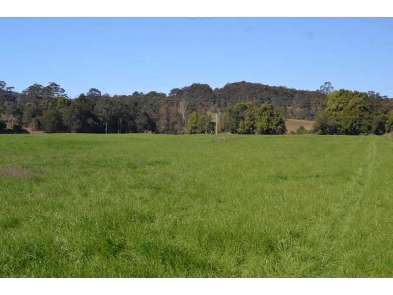 2 Locketts Crossing Road, Coolongolook NSW 2423