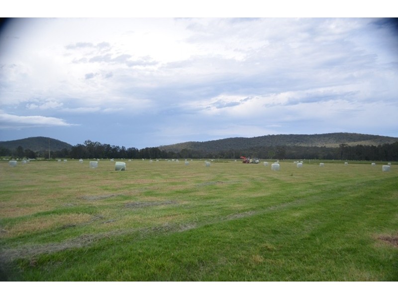 2 Locketts Crossing Road, Coolongolook NSW 2423