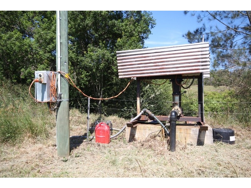 2 Locketts Crossing Road, Coolongolook NSW 2423