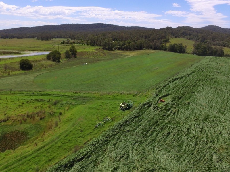 2 Locketts Crossing Road, Coolongolook NSW 2423