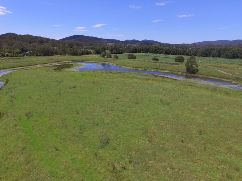 2 Locketts Crossing Road, Coolongolook NSW 2423