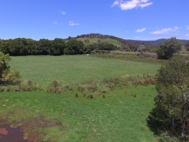 2 Locketts Crossing Road, Coolongolook NSW 2423