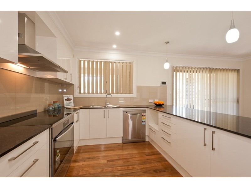 6 Baywood Drive, Black Head NSW 2430