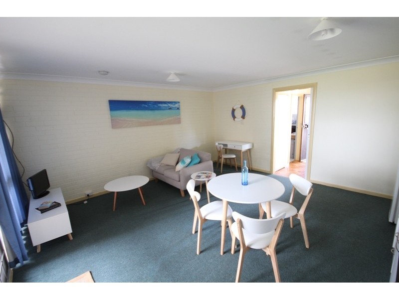 4/89-91 Main Street, Manning Point NSW 2430