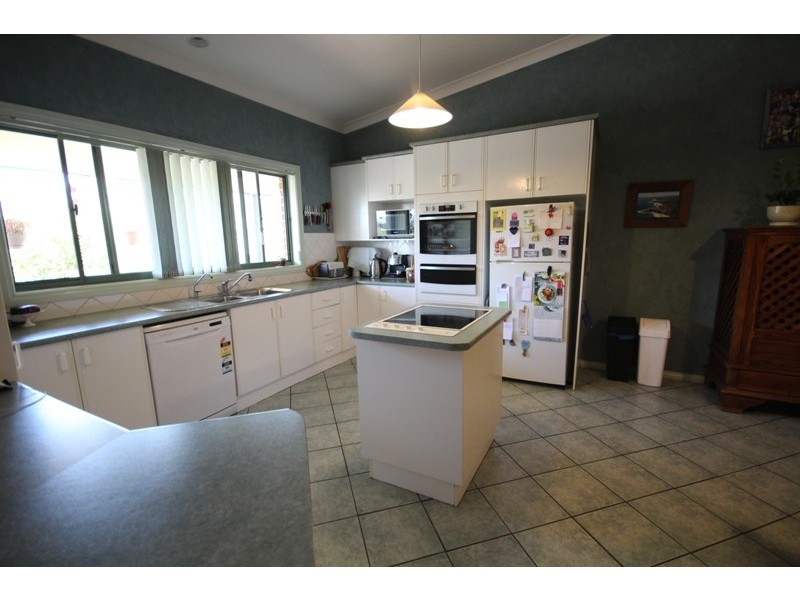 24 Gunbar Road, Taree NSW 2430